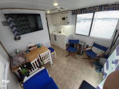 2016 Catamaran Cruisers 35 x 10 Single Stateroom, $ 70,750.00