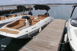 2025 Crownline E230XS, $ 62,499.00