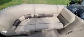 2021 Sun Tracker Party Barge 22 DLX, $ 31,900.00