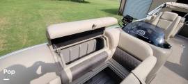 2021 Sun Tracker Party Barge 22 DLX, $ 31,900.00