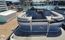 2023 Bennington 22SL, $ 36,000.00
