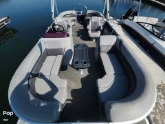 2021 Bennington 22SLX, $ 22,500.00