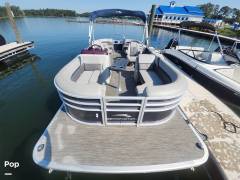 2021 Bennington 22SLX, $ 22,500.00