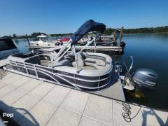 2021 Bennington 22SLX, $ 22,500.00
