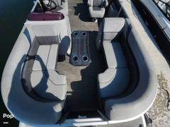 2021 Bennington 22SLX, $ 22,500.00