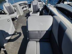 2021 Bennington 22SLX, $ 22,500.00