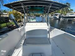 2001 Century 3200CC, $ 75,000.00