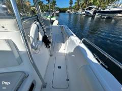 2001 Century 3200CC, $ 75,000.00