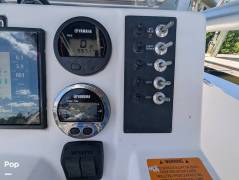 2018 Robalo R200, $ 37,950.00