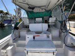 1995 Pursuit 3000 Express, $ 36,350.00