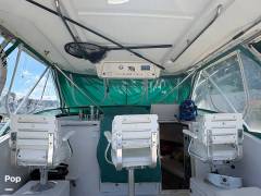 1995 Pursuit 3000 Express, $ 36,350.00