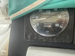 1995 Pursuit 3000 Express, $ 36,350.00