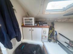1995 Pursuit 3000 Express, $ 36,350.00