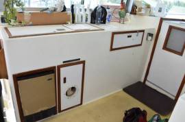 1985 Bertram Flybridge 58, $ 149,899.00