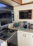 1985 Bertram Flybridge 58, $ 149,899.00