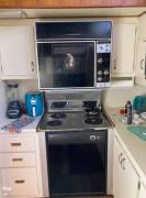 1985 Bertram Flybridge 58, $ 149,899.00