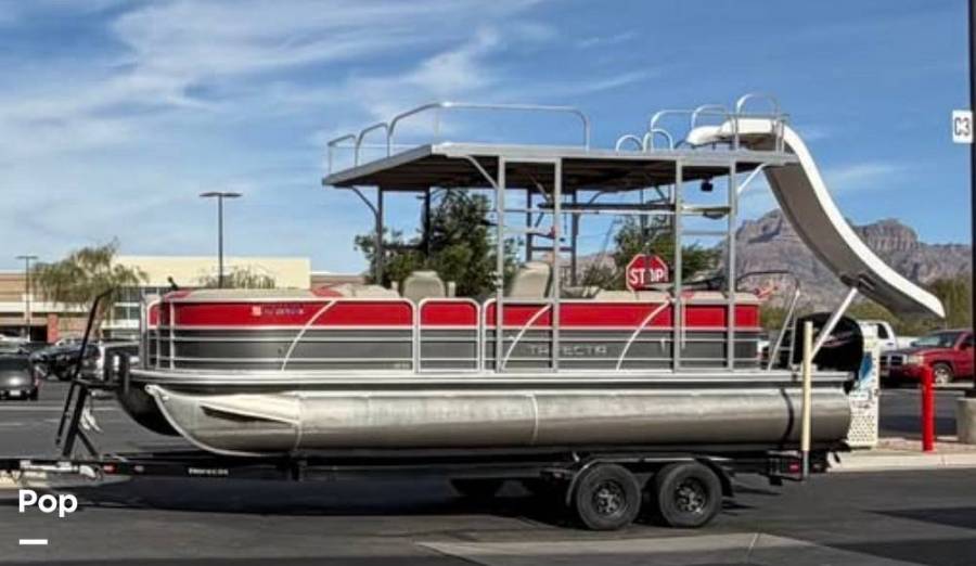 2022 Trifecta 24RF LE, $ 44,500.00