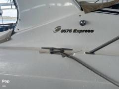 2000 Cruisers Yachts 3575 Express, $ 72,500.00
