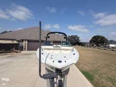 2015 Chaparral 246 SSi, $ 55,500.00