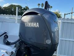 2024 Sea Hunt Ultra 229, $ 79,000.00