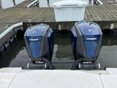 1997 Hydra-Sports 3000 Vector, $ 61,200.00