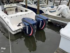 1997 Hydra-Sports 3000 Vector, $ 61,200.00