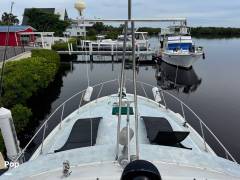 1984 Silverton Double Cabin 40, $ 30,000.00