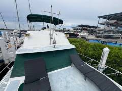 1984 Silverton Double Cabin 40, $ 30,000.00