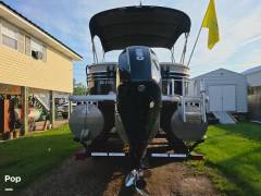 2021 Sun Tracker Party Barge 24 XP3, $ 50,500.00