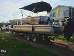2021 Sun Tracker Party Barge 24 XP3, $ 50,500.00