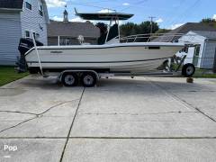 2000 Pursuit 2470 CC, $ 34,500.00