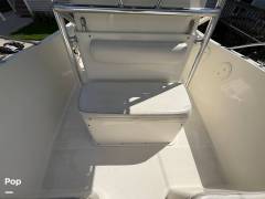 2000 Pursuit 2470 CC, $ 34,500.00