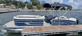 2024 Lowe SS270, $ 51,000.00