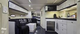 1995 Trojan 390 Express, $ 58,900.00