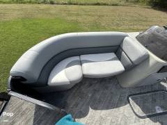 2020 Manitou 23 Aurora LE, $ 36,000.00