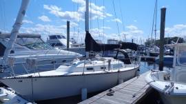 1980 Pearson 32, $ 13,950.00