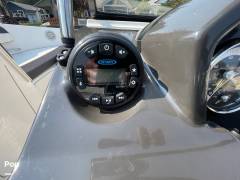 2021 Bayliner VR5 BR, $ 37,800.00