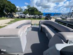 2020 Bentley 220 Cruise, $ 20,000.00