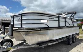 2022 SunCatcher 322 SS, $ 34,900.00