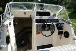 2000 Key West 2300 Bluewater, $ 29,800.00