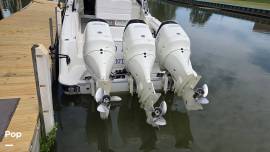 2005 Hydra-Sports 3300VX, $ 150,000.00