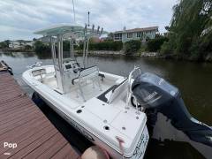 2019 Robalo 226 Cayman, $ 54,900.00