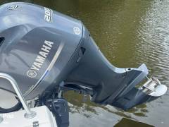 2019 Robalo 226 Cayman, $ 54,900.00