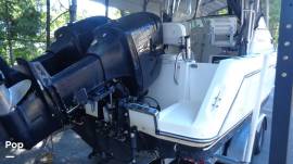 1999 Robalo 2440, $ 14,950.00
