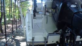 1999 Robalo 2440, $ 14,950.00