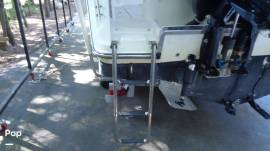 1999 Robalo 2440, $ 14,950.00