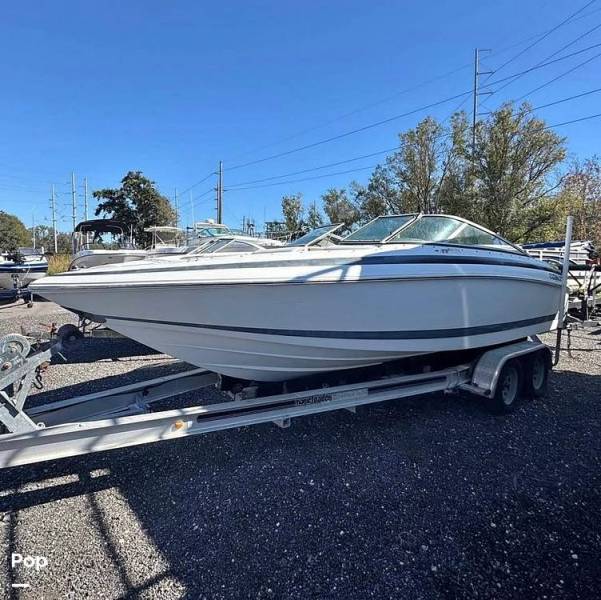 2001 Cobalt 226, $ 8,919.00
