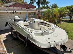 2021 Hurricane SunDeck 187 Outboard, $ 28,900.00