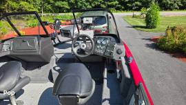 2022 Tracker Pro Guide V-175WT, $ 29,400.00