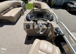 2021 Sun Tracker Party Barge 22 RF DLX, $ 36,700.00